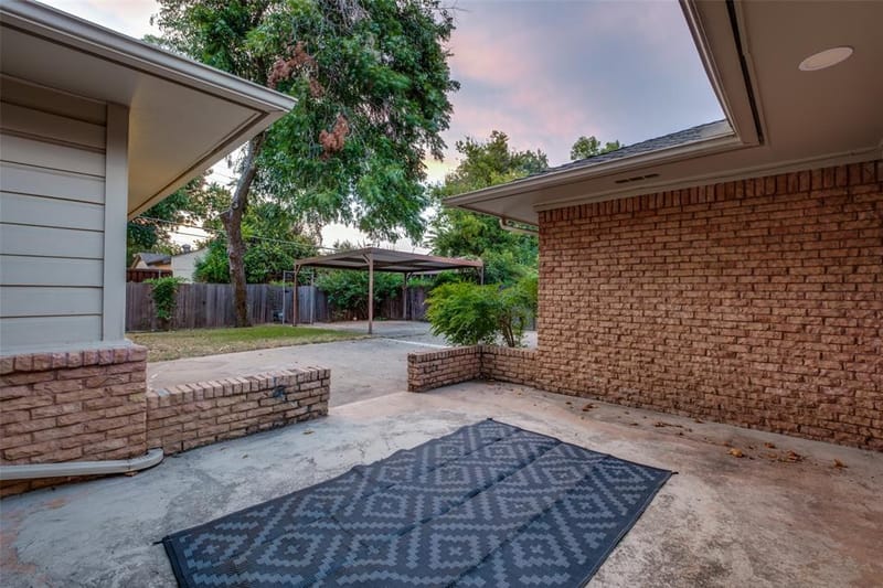 11055 Milhof Drive, Dallas TX 75228 - Photo 25