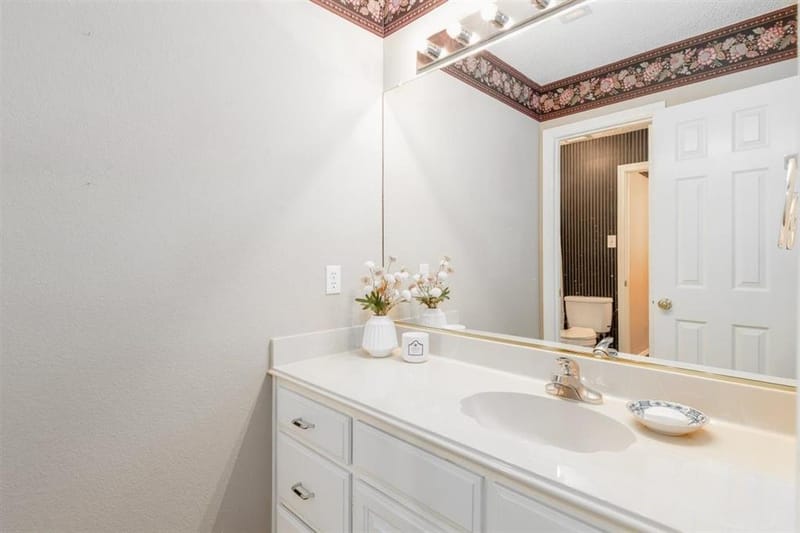 301 W Mill Valley Drive, Colleyville TX 76034 - Photo 25