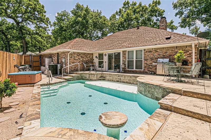 4801 Gaylewood Court, Arlington TX 76017 - Photo 7
