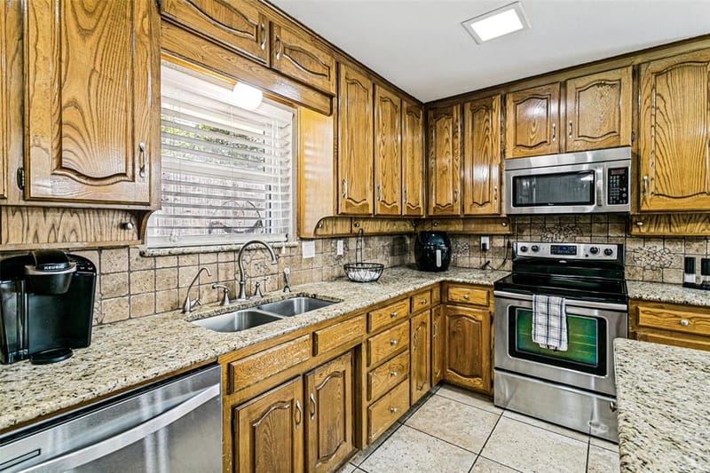 4801 Gaylewood Court, Arlington TX 76017 - Photo 14