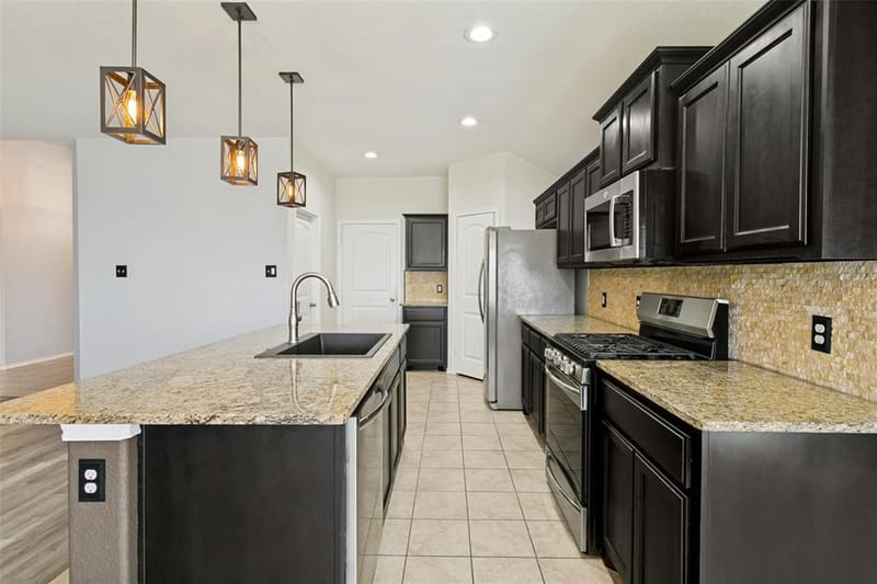 7205 Wavecrest Way, Fort Worth TX 76179 - Photo 8