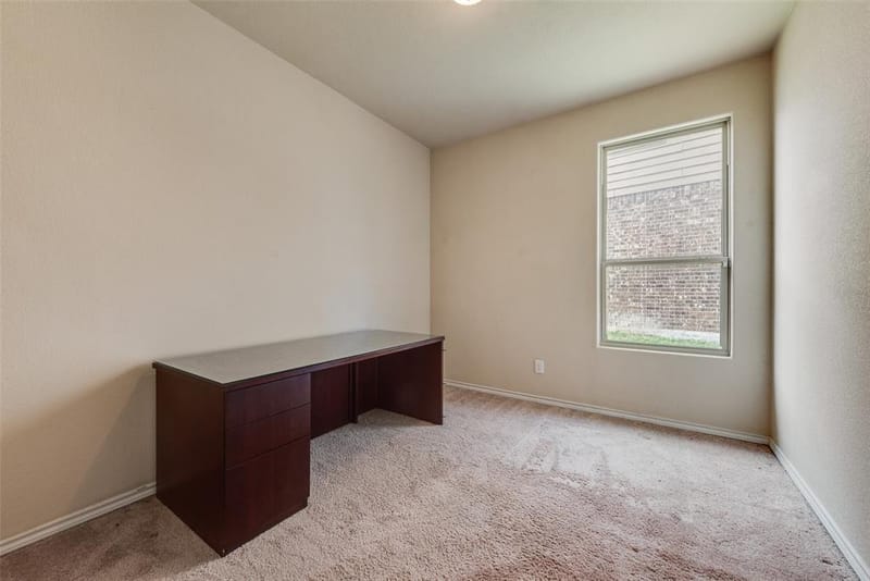 1733 Falling Star Drive, Fort Worth TX 76052 - Photo 16