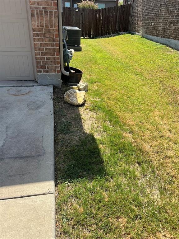 1733 Falling Star Drive, Fort Worth TX 76052 - Photo 22