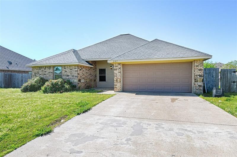 307 W Alene Drive, Mabank TX 75147