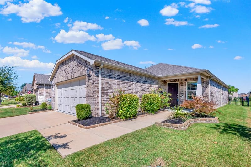 913 Rough Hollow Drive, McKinney TX 75071 - Photo 34