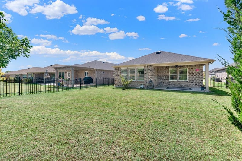 913 Rough Hollow Drive, McKinney TX 75071 - Photo 33