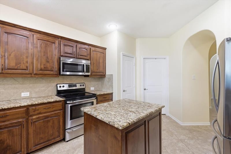 3237 Tamarack Lane, Denton TX 76226 - Photo 12