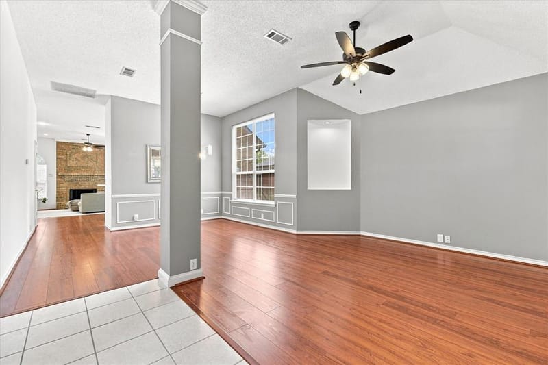 204 Meredith Court, Irving TX 75063 - Photo 6