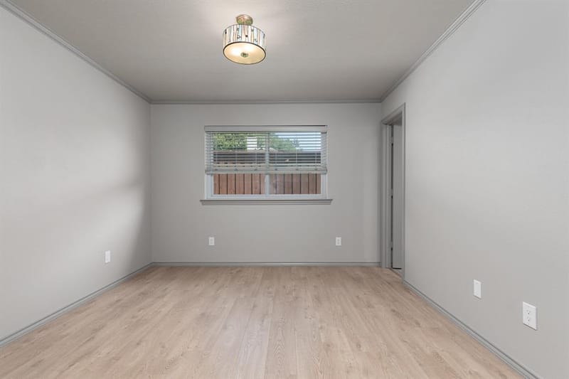 15607 GOLDEN CREEK, Dallas TX 75248 - Photo 14