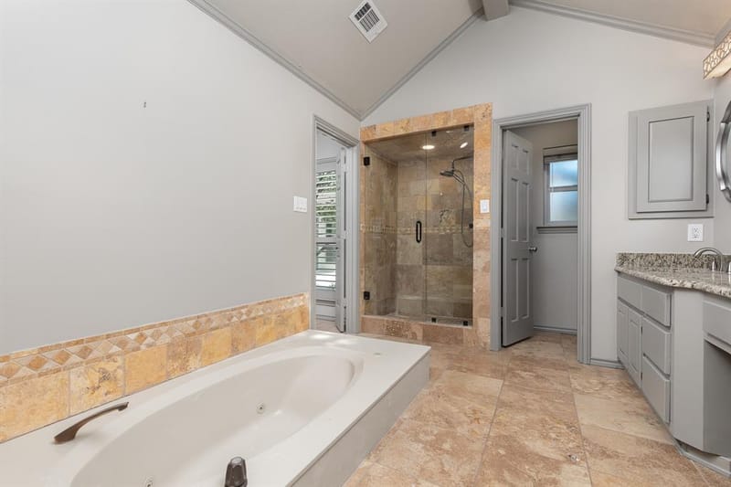 15607 GOLDEN CREEK, Dallas TX 75248 - Photo 21