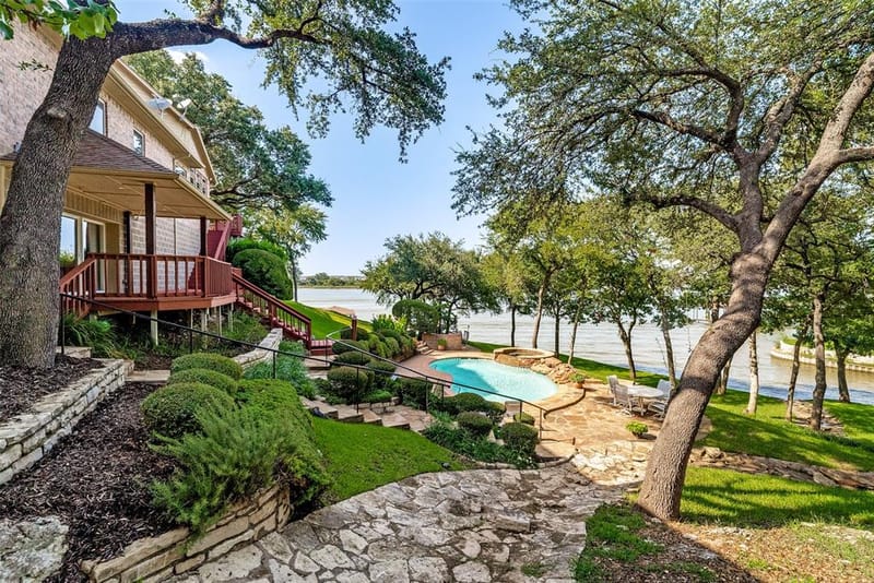 2307 Winton Terrace Court, Granbury TX 76048 - Photo 28