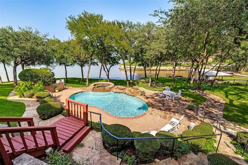 2307 Winton Terrace Court, Granbury TX 76048 - Photo 30