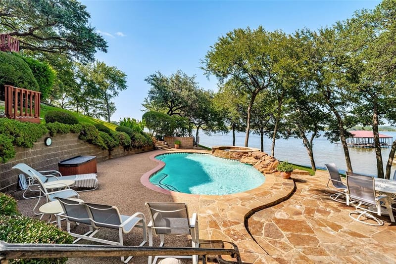 2307 Winton Terrace Court, Granbury TX 76048 - Photo 29