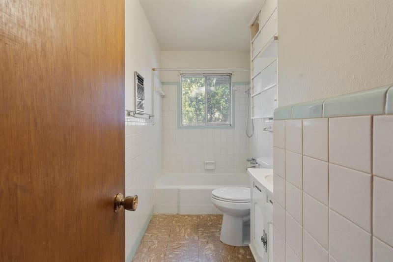 840 Comal Avenue, White Settlement TX 76108 - Photo 19
