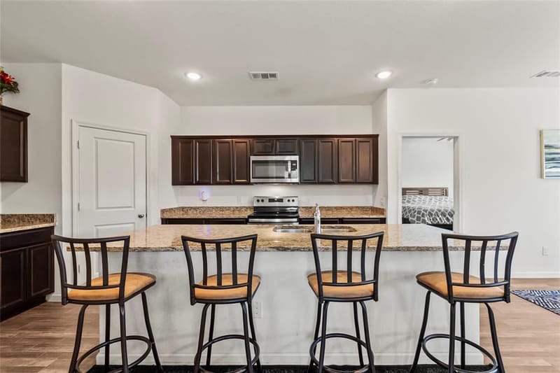 500 Swift Current Drive, Crowley TX 76036 - Photo 8