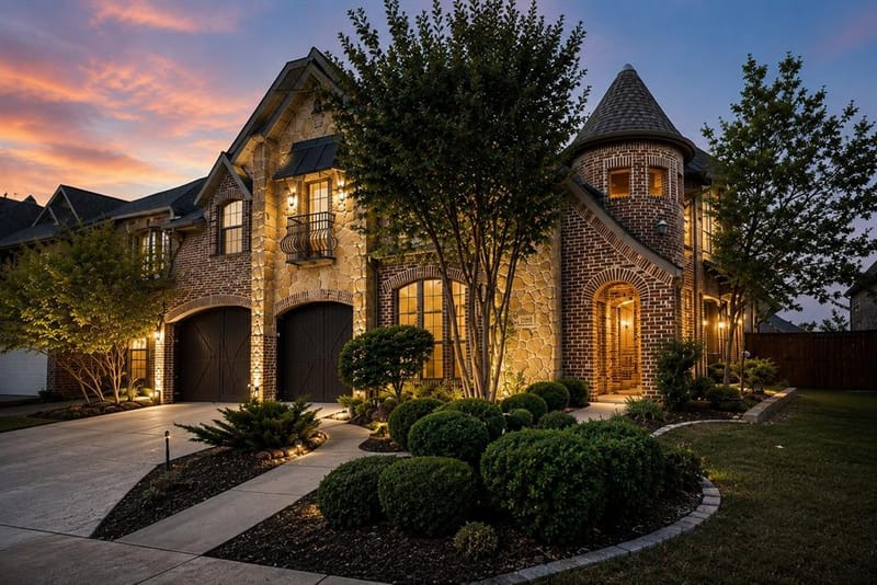 1205 Grant Avenue, Lantana TX 76226