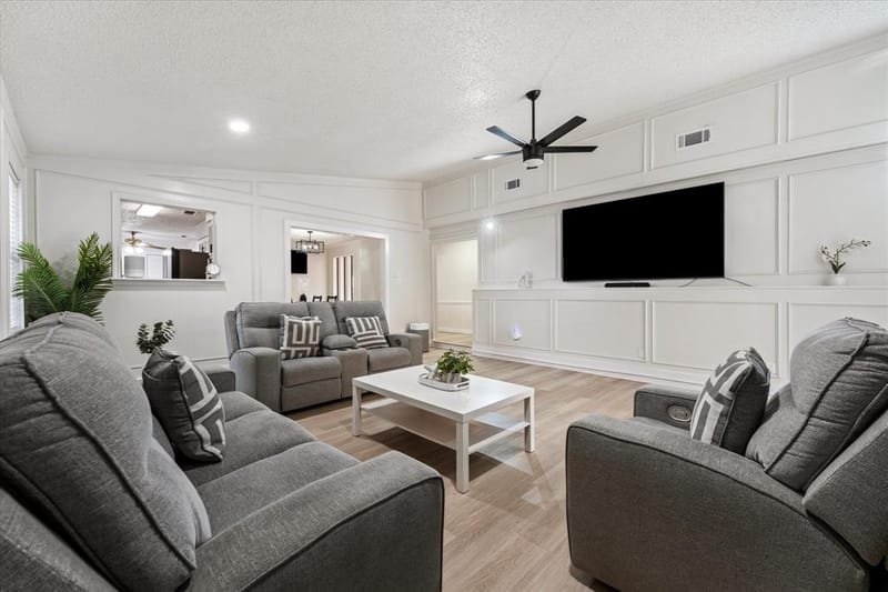 4609 Rockland Drive, Arlington TX 76016 - Photo 10