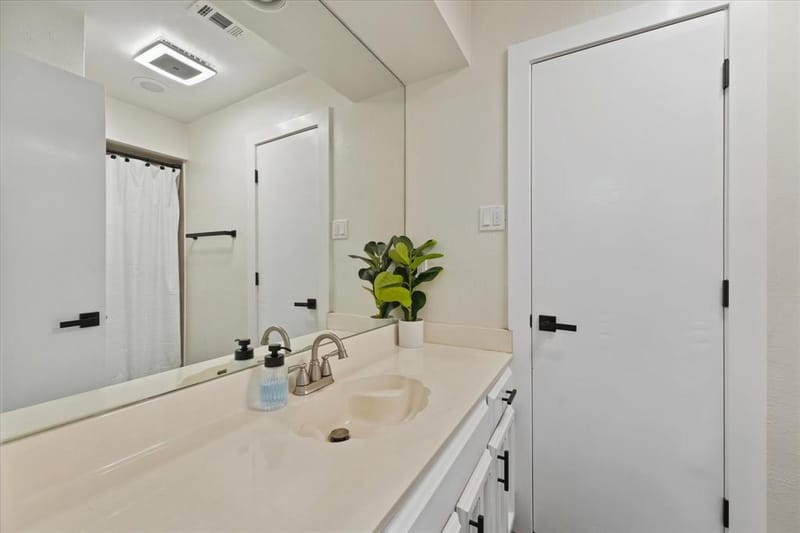4609 Rockland Drive, Arlington TX 76016 - Photo 18