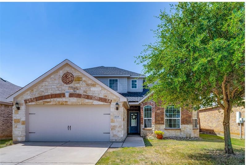 4225 Tower Lane, Crowley TX 76036