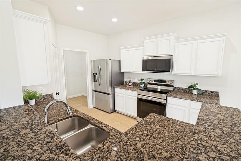4225 Tower Lane, Crowley TX 76036 - Photo 4