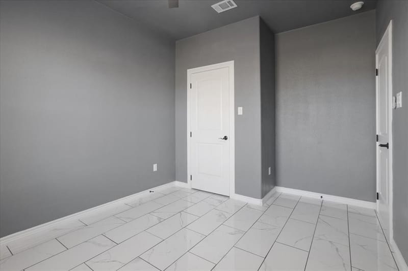 300 Private Road 36008, Honey Grove TX 75446 - Photo 11