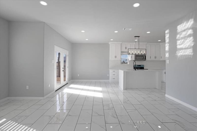 300 Private Road 36008, Honey Grove TX 75446 - Photo 21