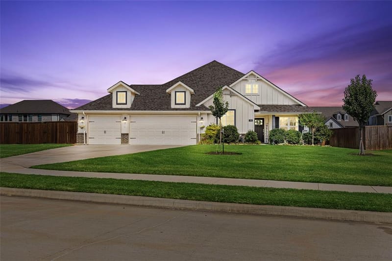 104 Kens Court, Pilot Point TX 76258