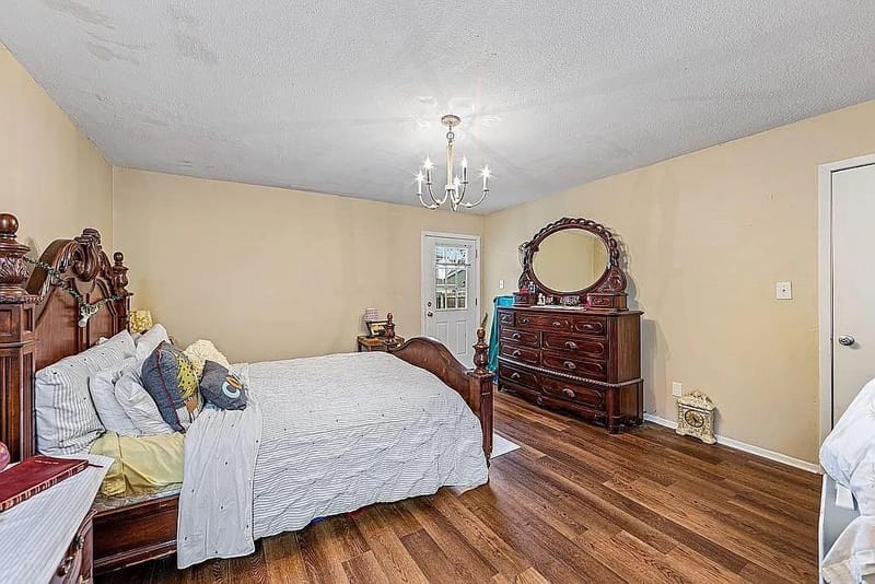 1214 Elm Court, Runaway Bay TX 76426 - Photo 12
