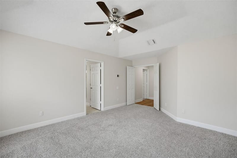 404 Spencer Circle, Grand Prairie TX 75052 - Photo 13