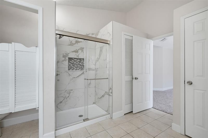 404 Spencer Circle, Grand Prairie TX 75052 - Photo 16