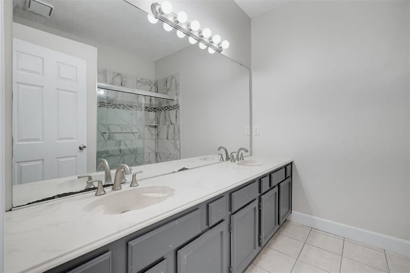 404 Spencer Circle, Grand Prairie TX 75052 - Photo 20