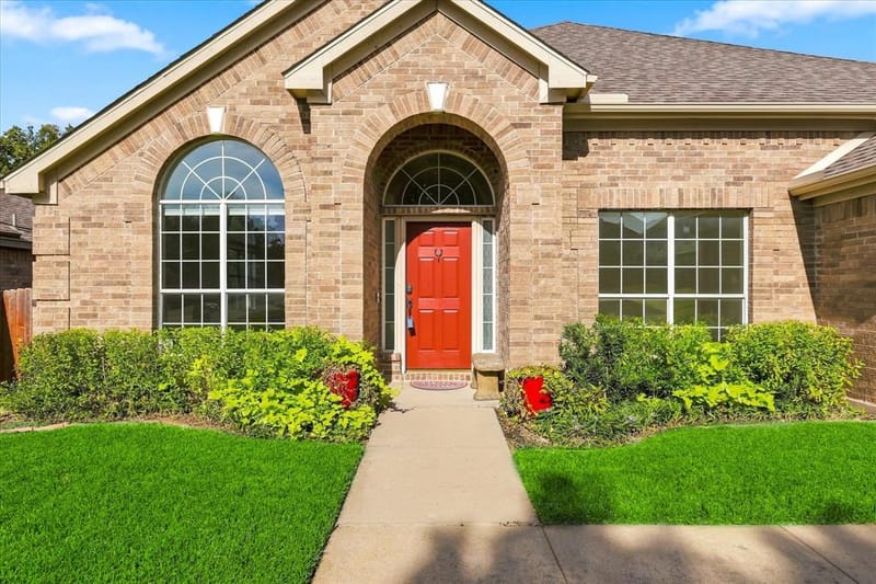 7801 Stansfield Drive, Fort Worth TX 76137 - Photo 2
