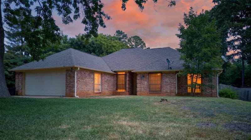 9314 Londonderry, Tyler TX 75703 - Photo 2