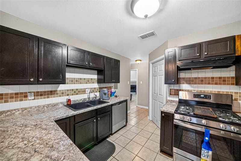 9314 Londonderry, Tyler TX 75703 - Photo 13
