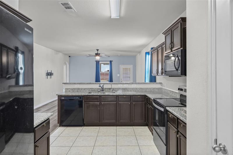110 Alamo Way, Venus TX 76084 - Photo 10