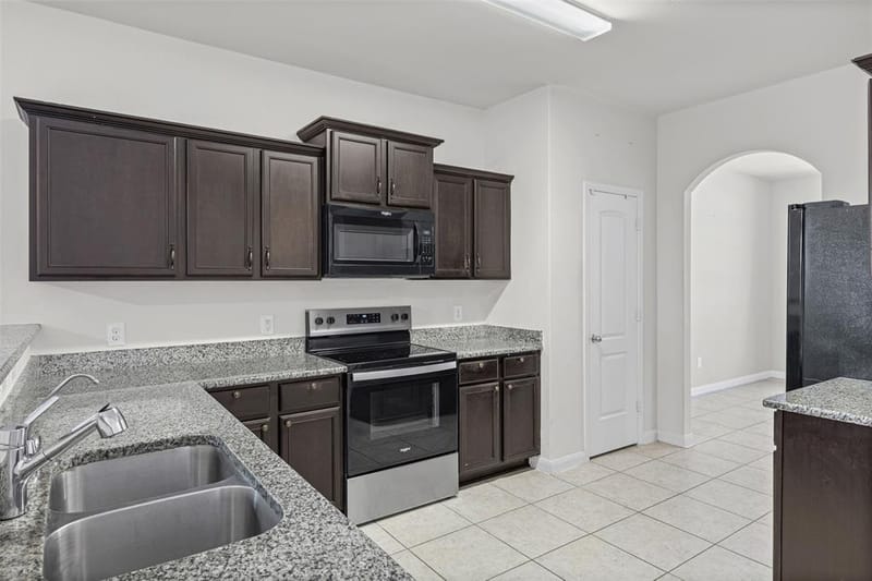 110 Alamo Way, Venus TX 76084 - Photo 11