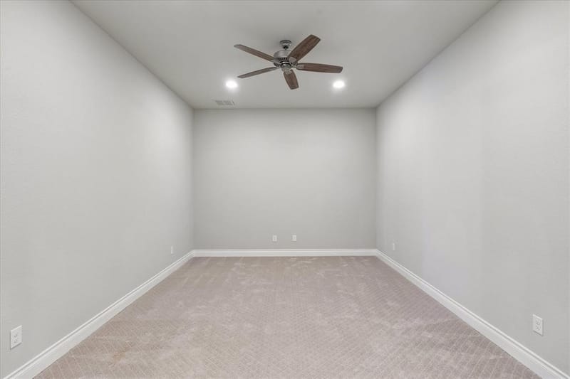 5708 Lake Jackson Drive, Fort Worth TX 76126 - Photo 13