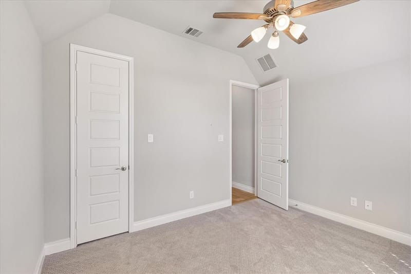 5708 Lake Jackson Drive, Fort Worth TX 76126 - Photo 8