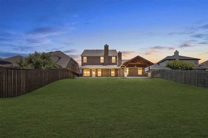 316 Bluffside Trail, Benbrook TX 76126 - Photo 7