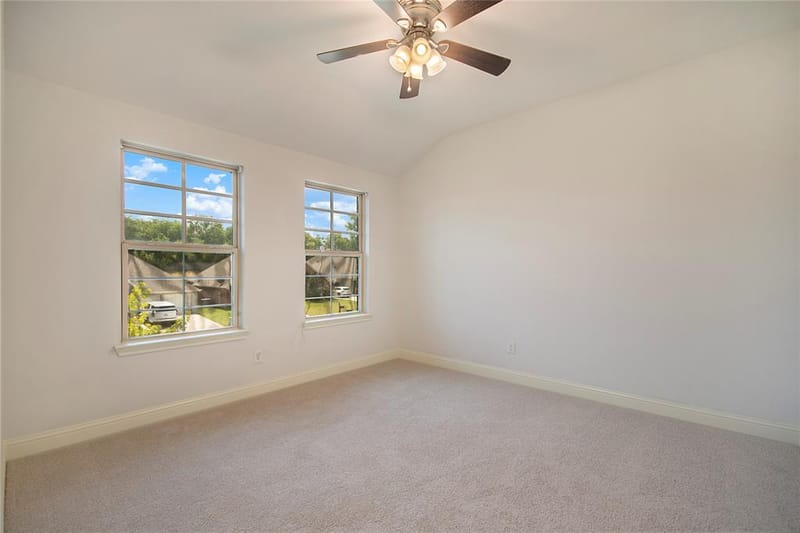 316 Bluffside Trail, Benbrook TX 76126 - Photo 36