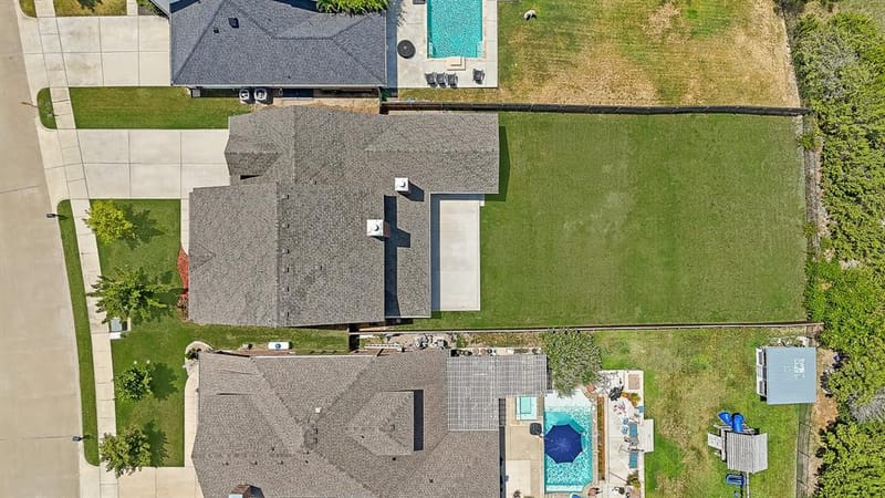 316 Bluffside Trail, Benbrook TX 76126 - Photo 38