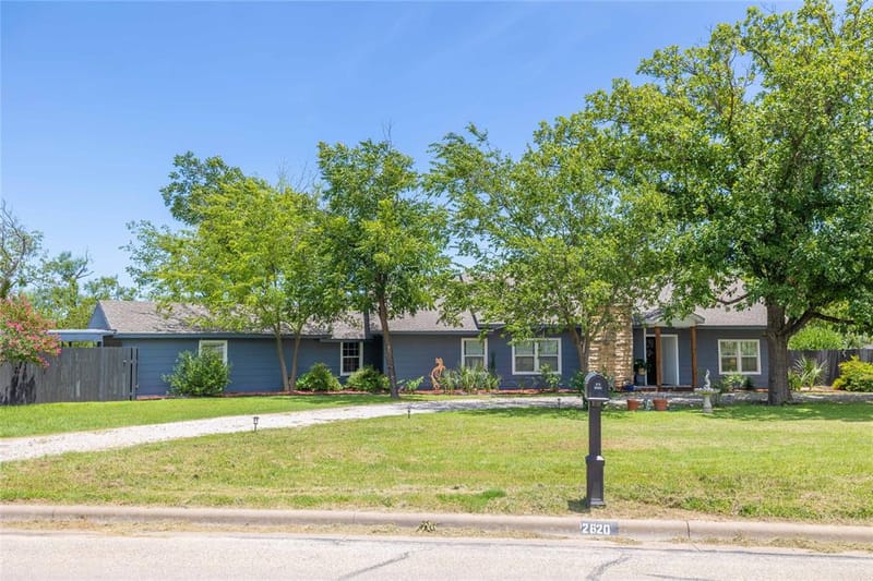 2620 Vine Street, Brownwood TX 76801 - Photo 33