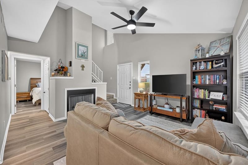 5662 Cedar Creek Drive, Benbrook TX 76109 - Photo 6