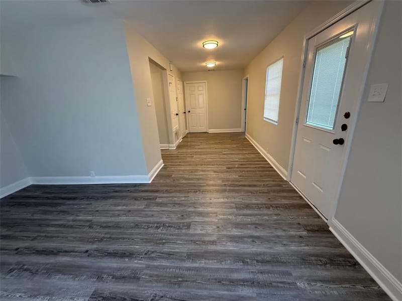1033 S Hub Street, Sherman TX 75090 - Photo 6