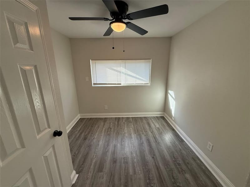 1033 S Hub Street, Sherman TX 75090 - Photo 7