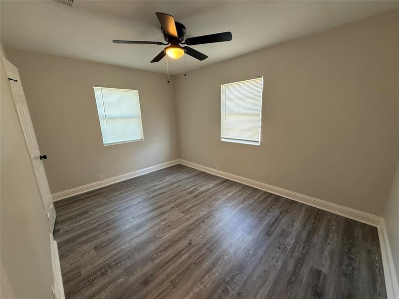 1033 S Hub Street, Sherman TX 75090 - Photo 8