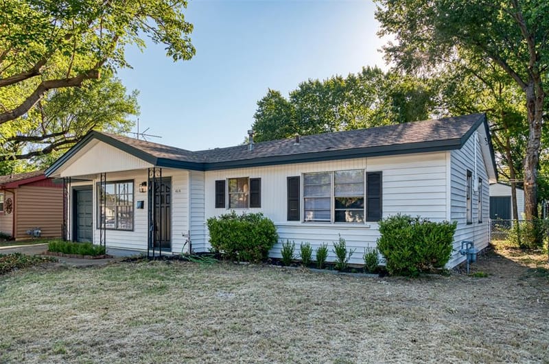 414 Freestone Drive, Euless TX 76039 - Photo 2