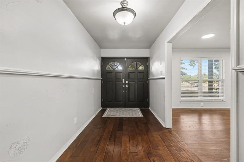 2408 Winewood Lane, Arlington TX 76013 - Photo 6
