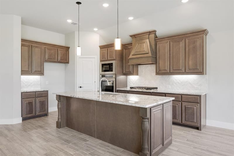 908 Alderwood Drive, Red Oak TX 75154 - Photo 12