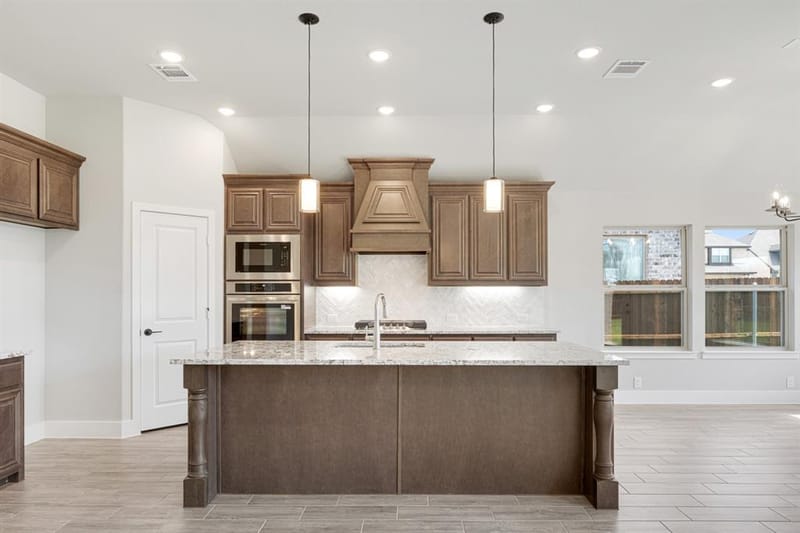 908 Alderwood Drive, Red Oak TX 75154 - Photo 11